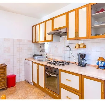 Arizanov Appartamento *